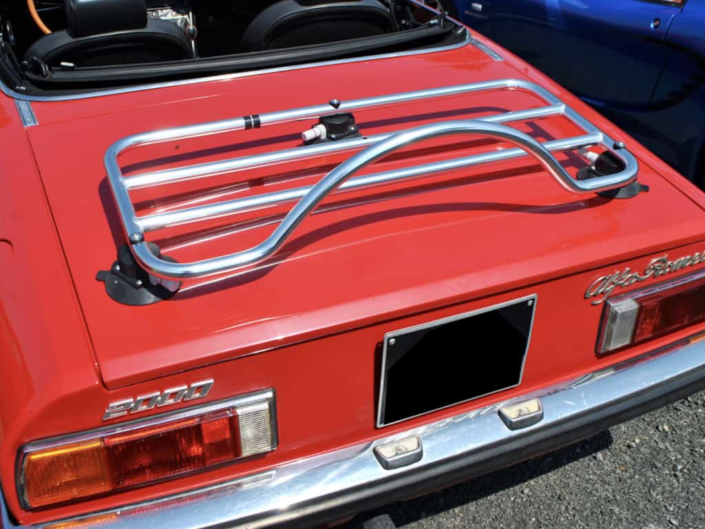 Alfa Romeo Spider convertible 916 with modern luggage rack attached